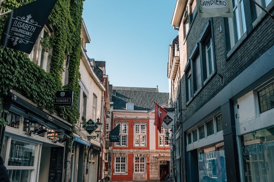 koestraat-maastricht-stad-maison-rowena.jpg